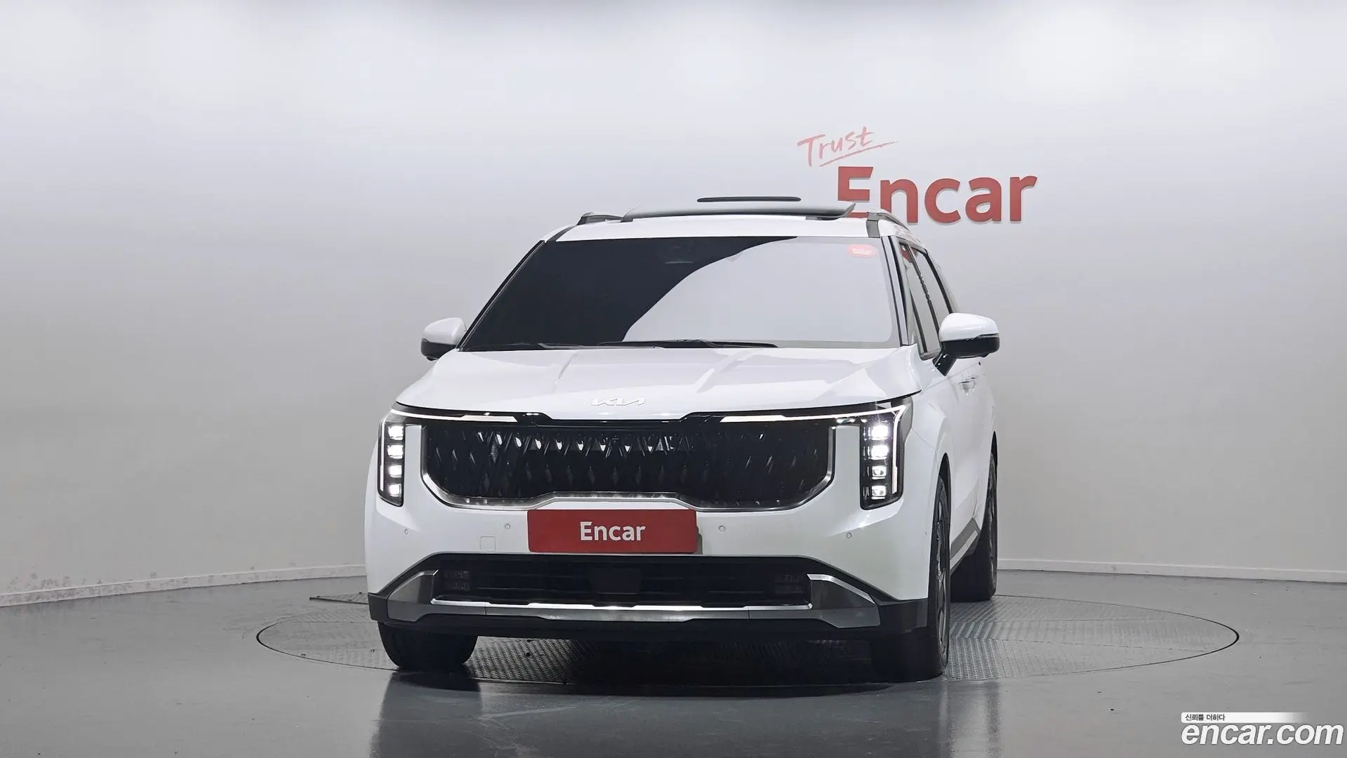 Kia Canival Gasoline 9-Seater Signature 2023