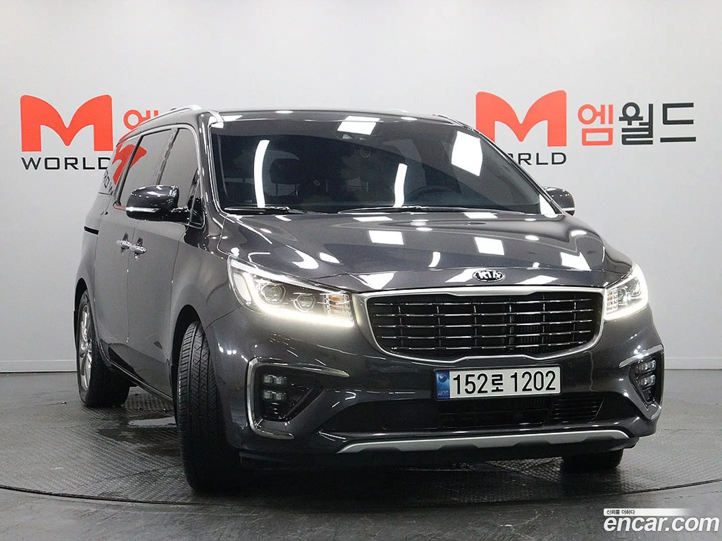 Kia Canival 9-Seater Prstige 2018
