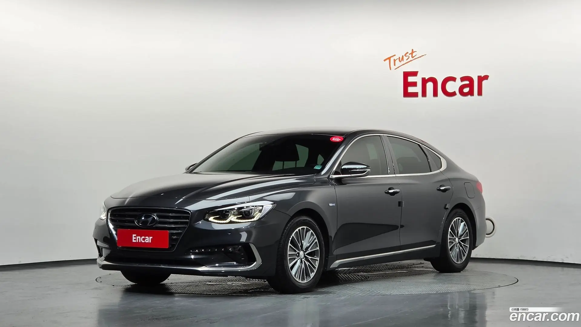 Hyundai Grandeur Exclusive