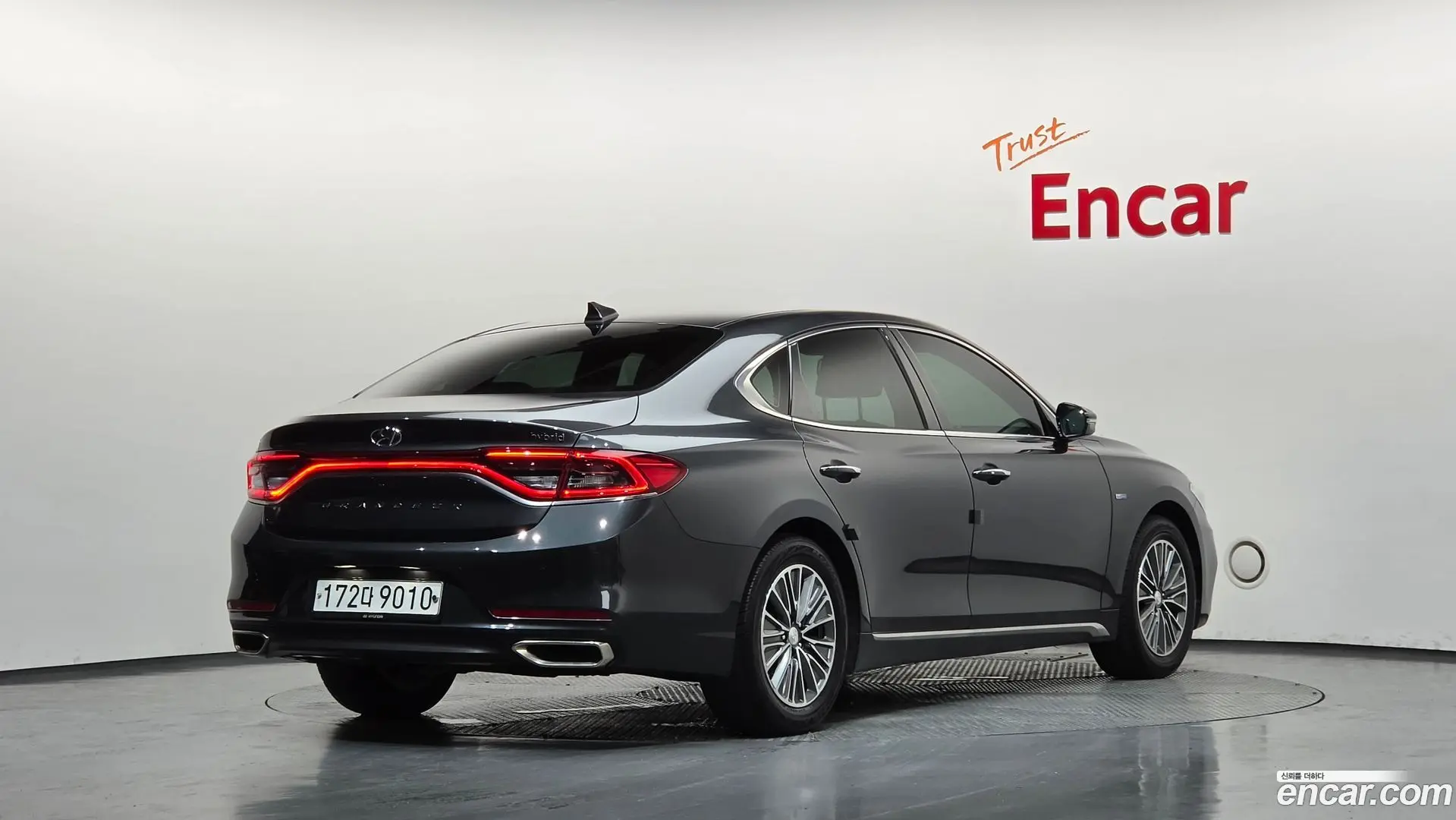 Hyundai Grandeur Exclusive