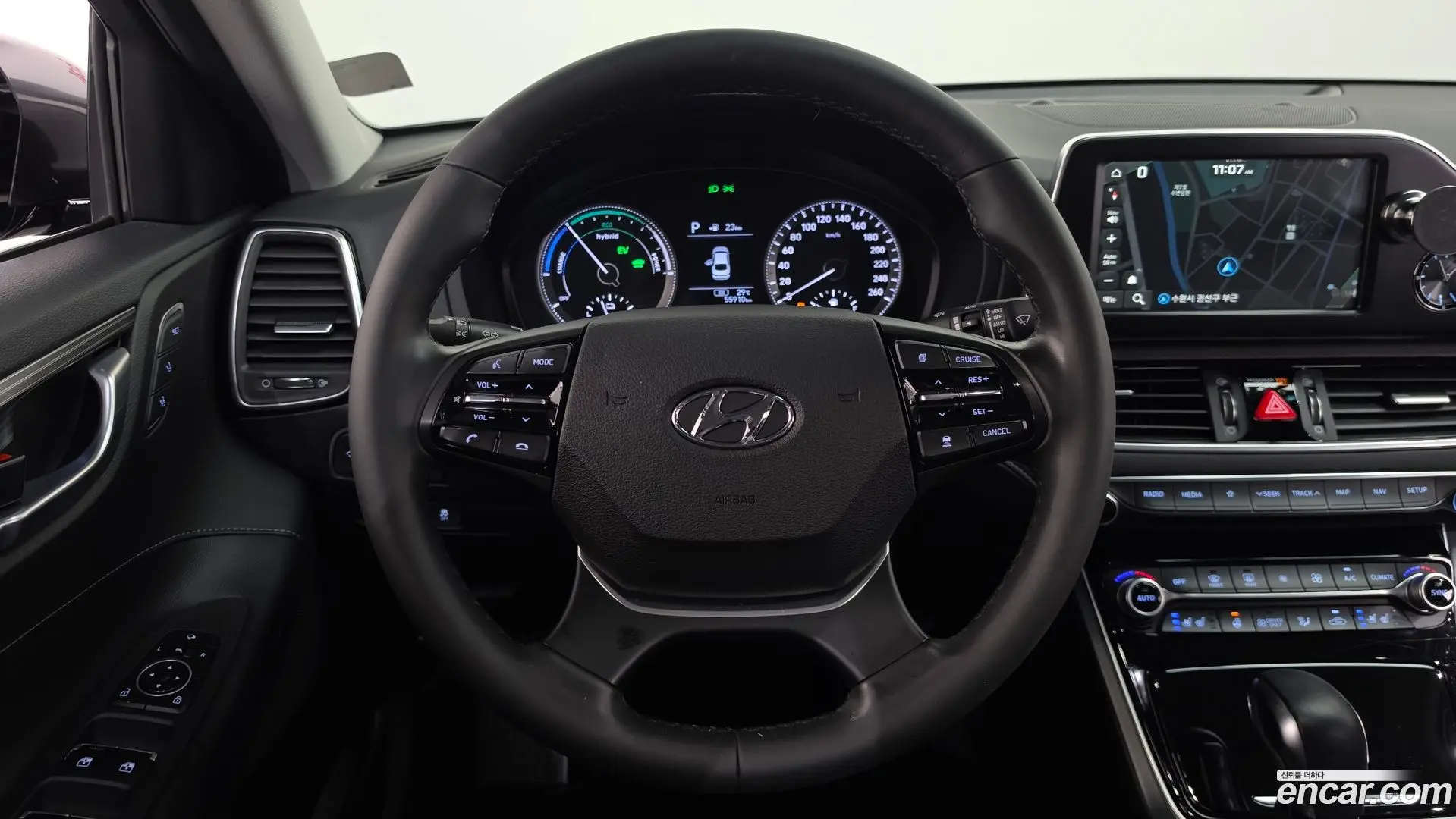 Hyundai Grandeur Exclusive