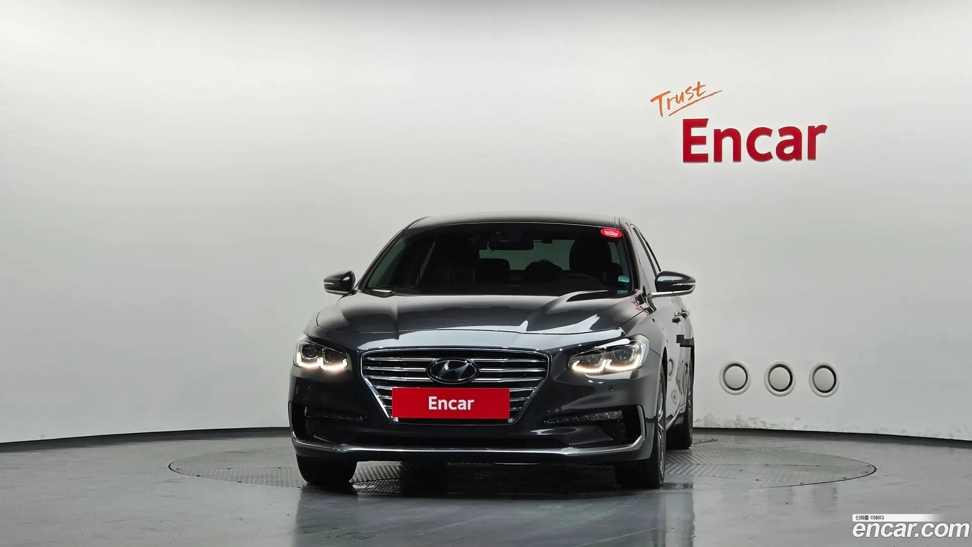 Hyundai Grandeur Exclusive
