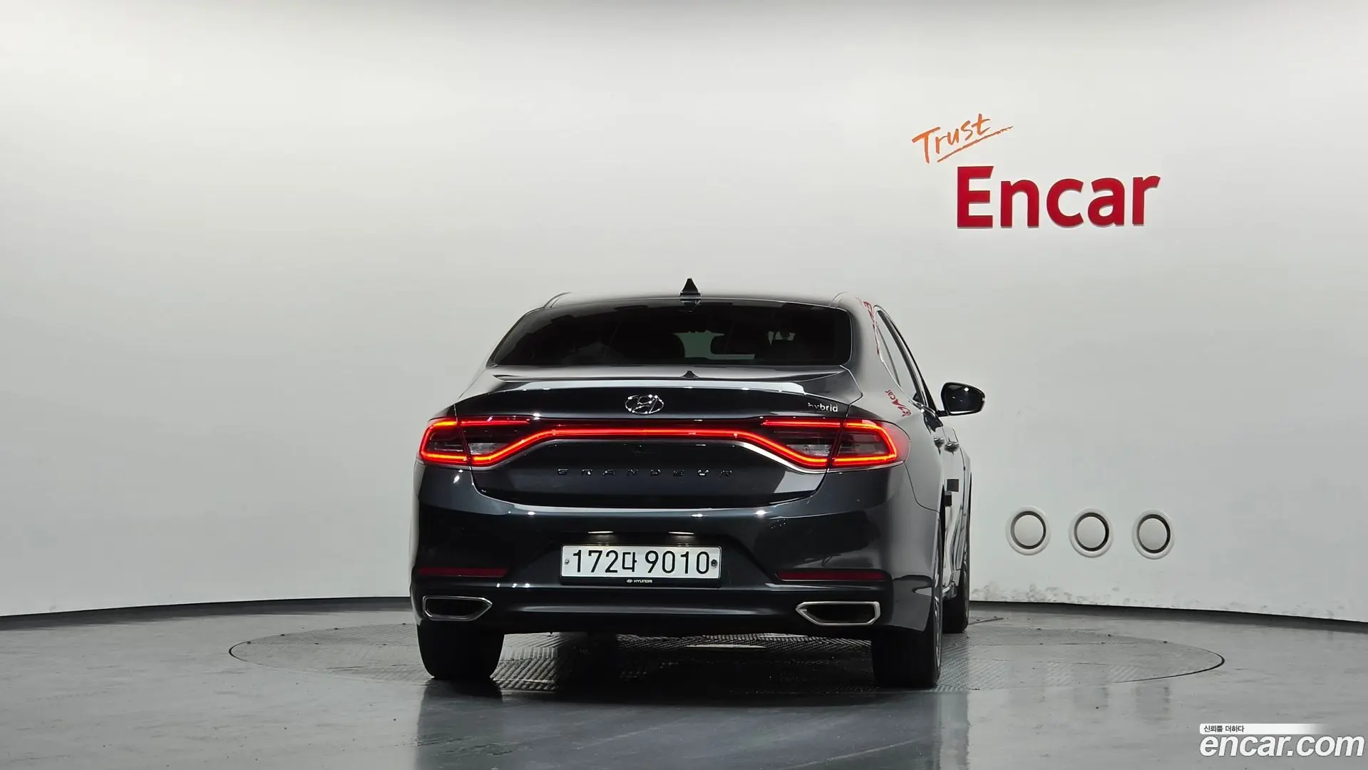 Hyundai Grandeur Exclusive