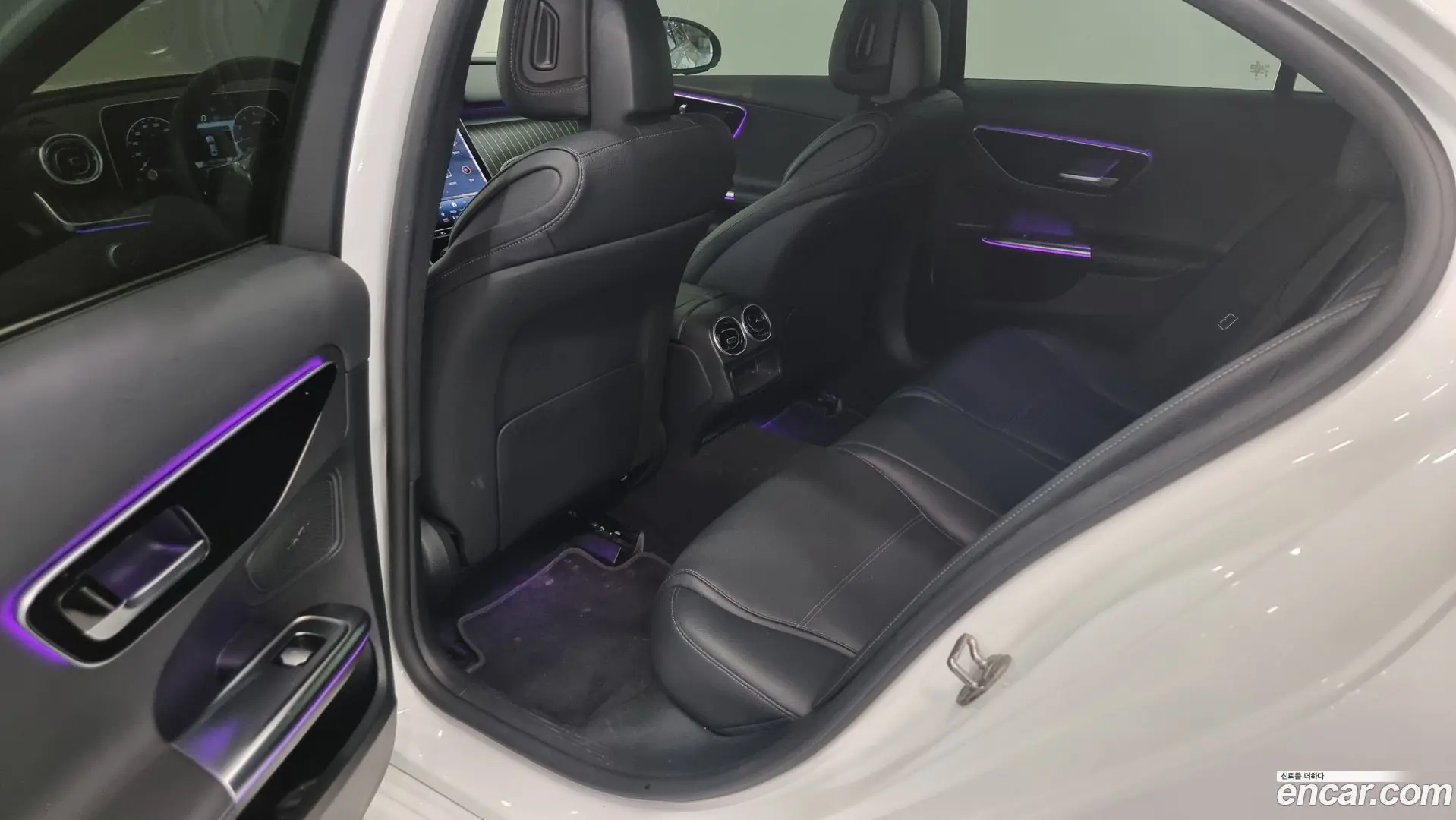 Mercedes-Benz C-Class C300 4MATIC Avantgarde
