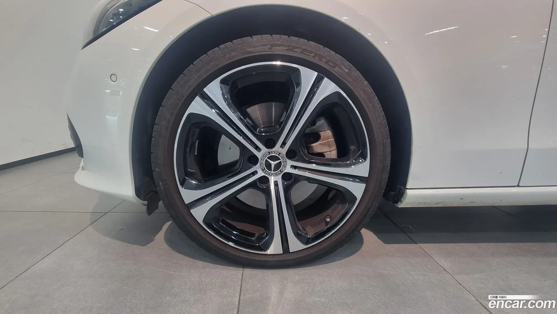 Mercedes-Benz C-Class C300 4MATIC Avantgarde