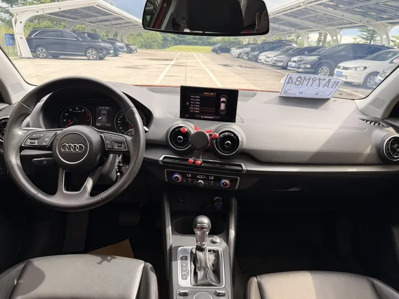 Audi Q2L 2018 35TFSI Fashionable and Dynamic National VI