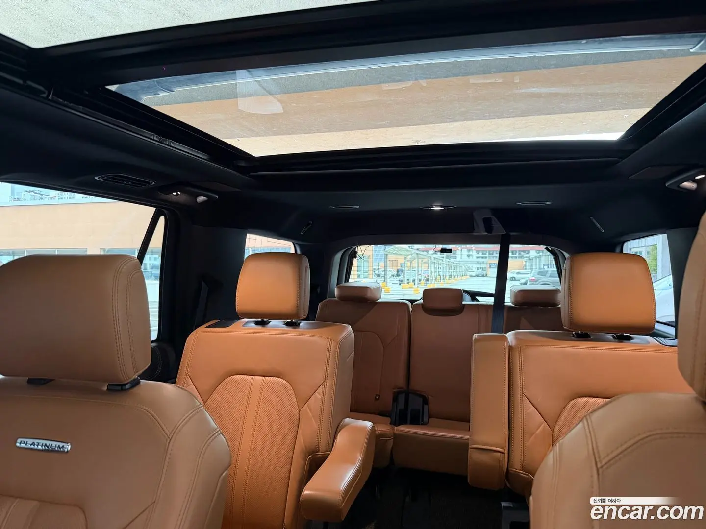 Ford Expedition Platinum 4WD