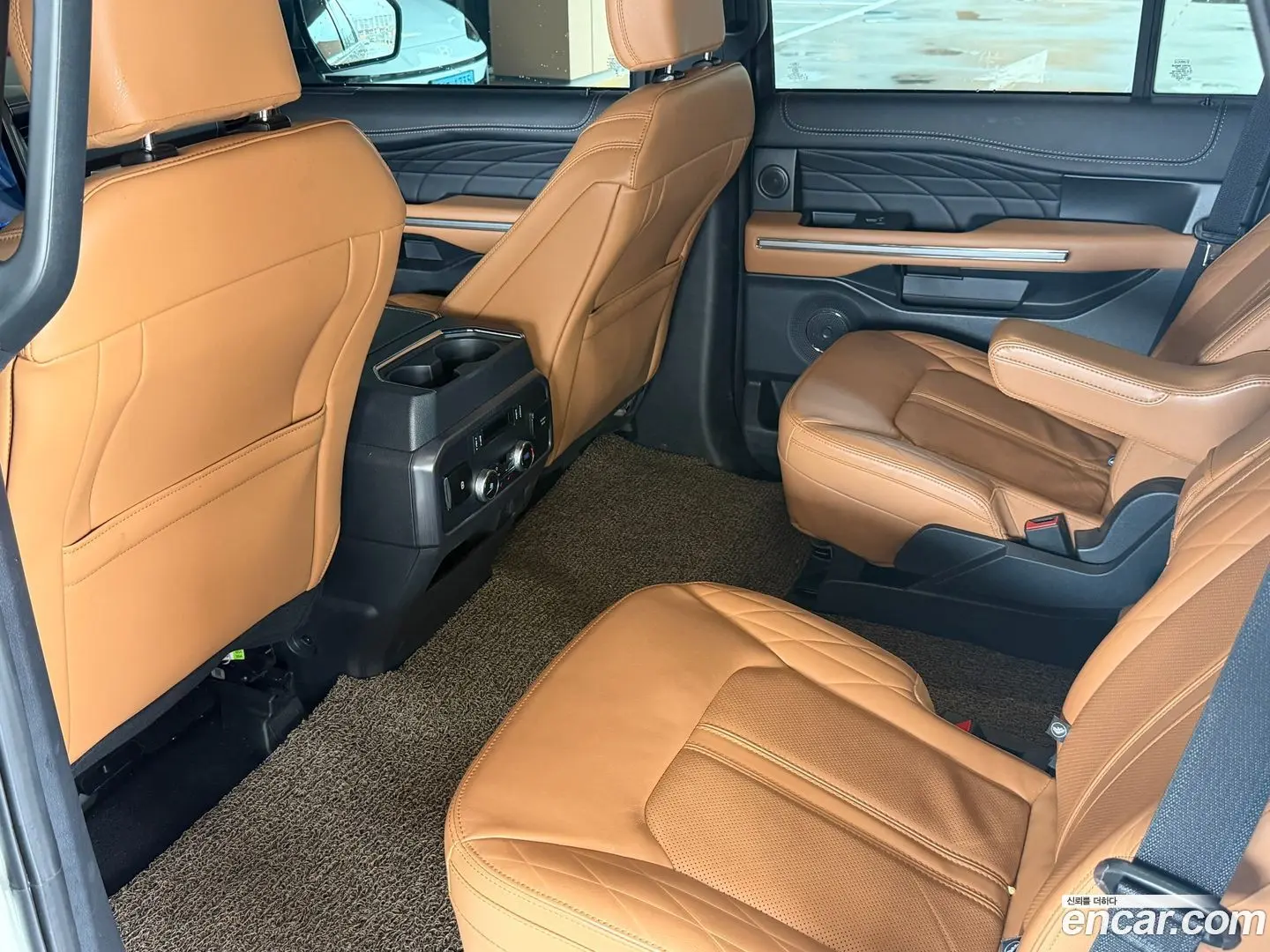 Ford Expedition Platinum 4WD