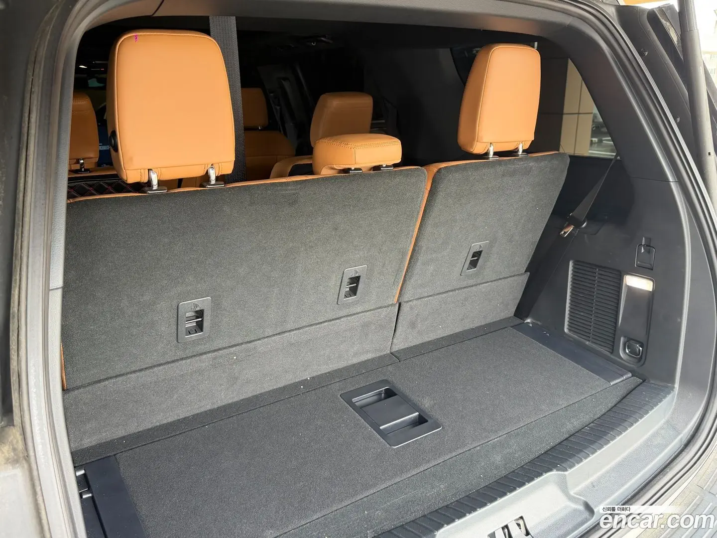 Ford Expedition Platinum 4WD
