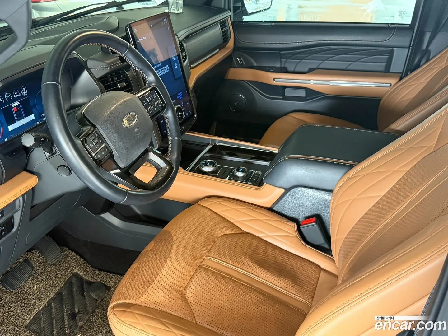 Ford Expedition Platinum 4WD