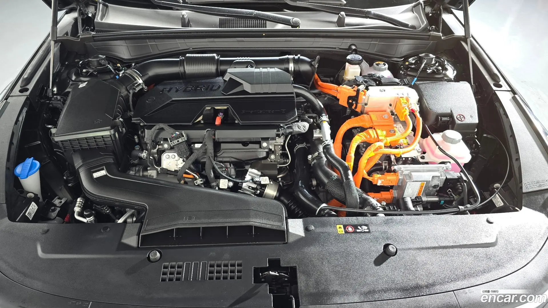Kia K8 Signature