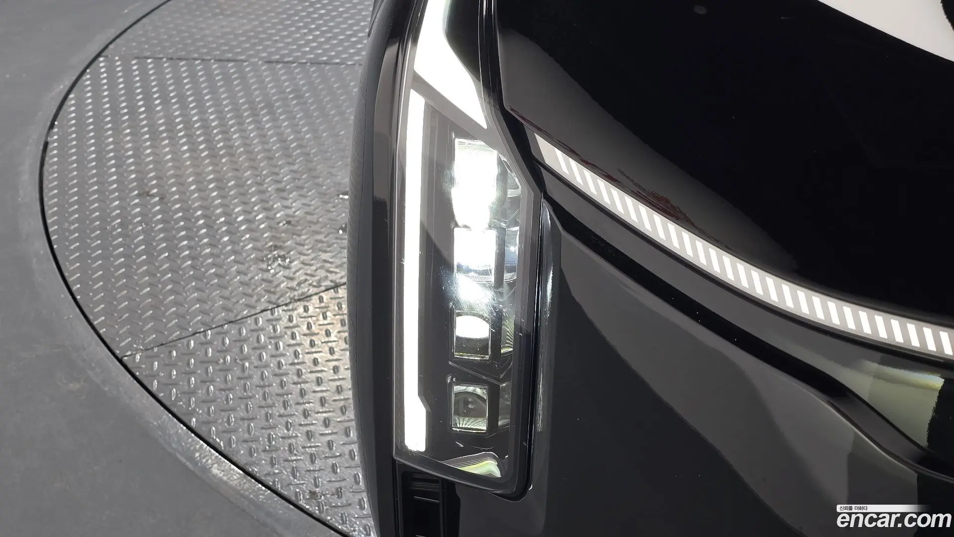 Kia K8 Signature
