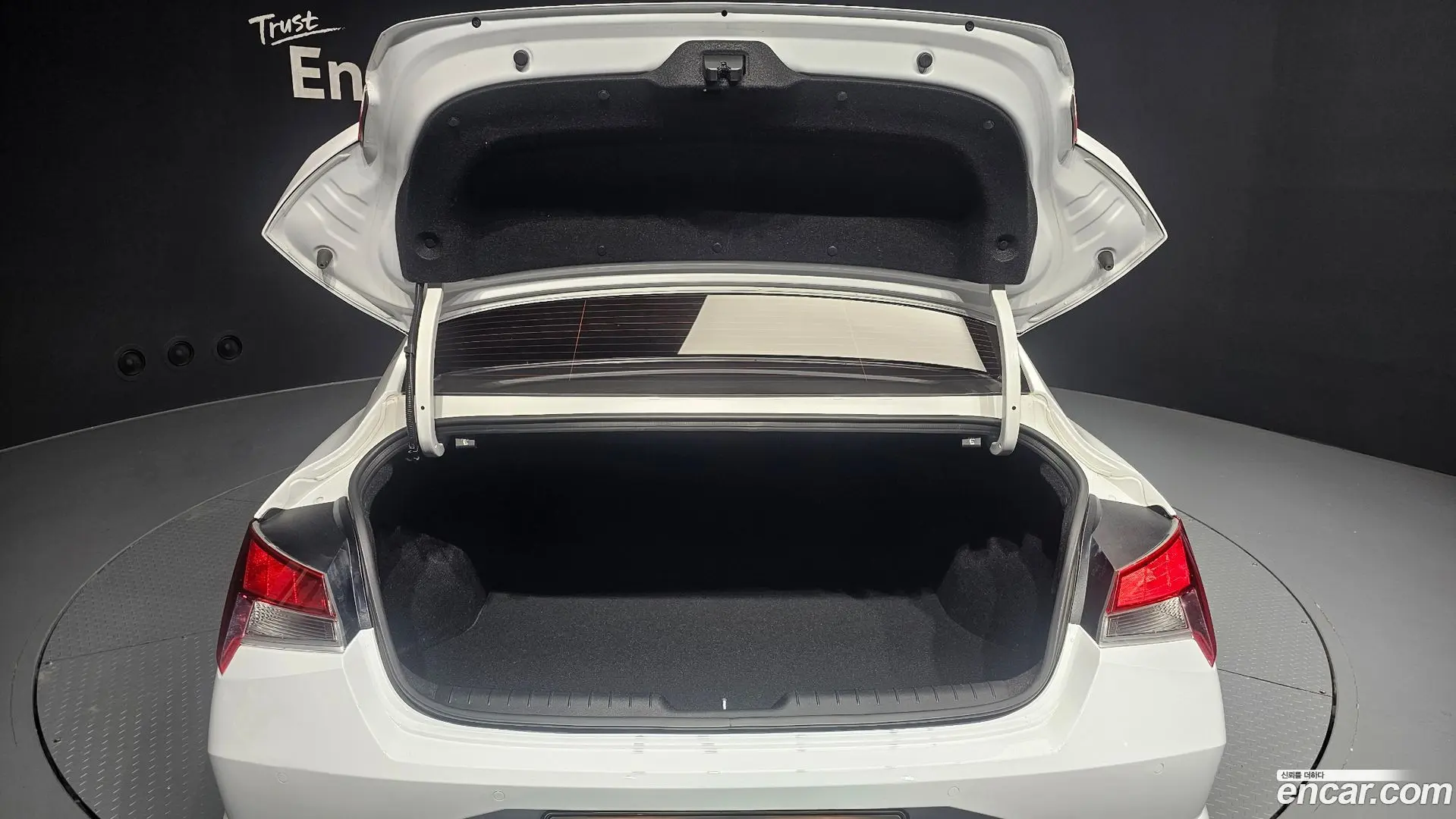 Hyundai AVANTE 1.6 2020