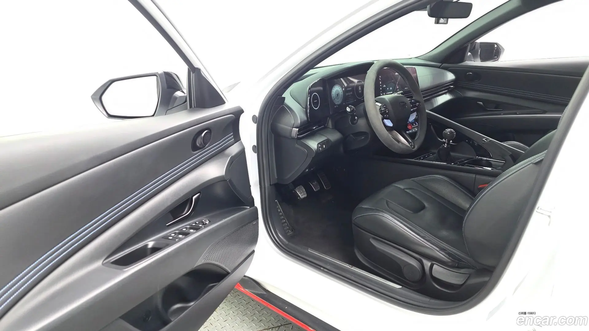Hyundai AVANTE 2.0 N