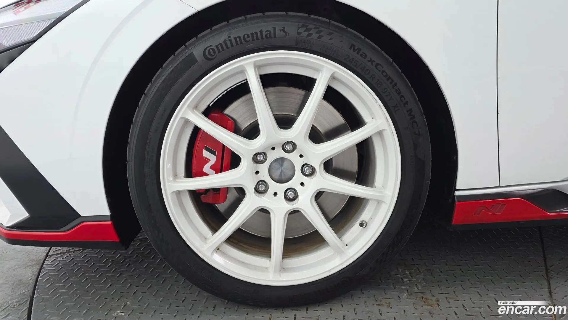 Hyundai AVANTE 2.0 N