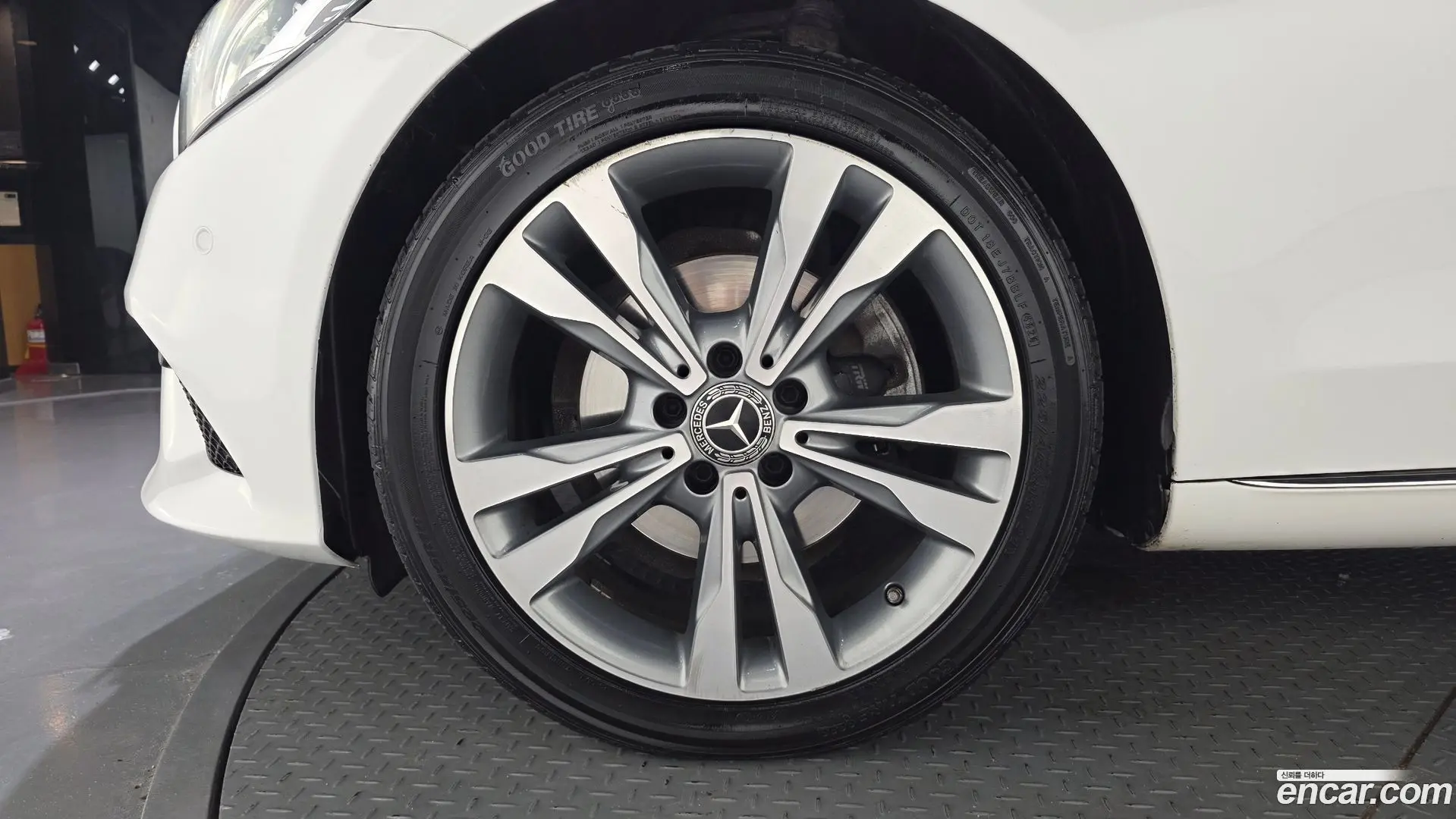 Mercedes-Benz C-Class C220 d Avantgarde