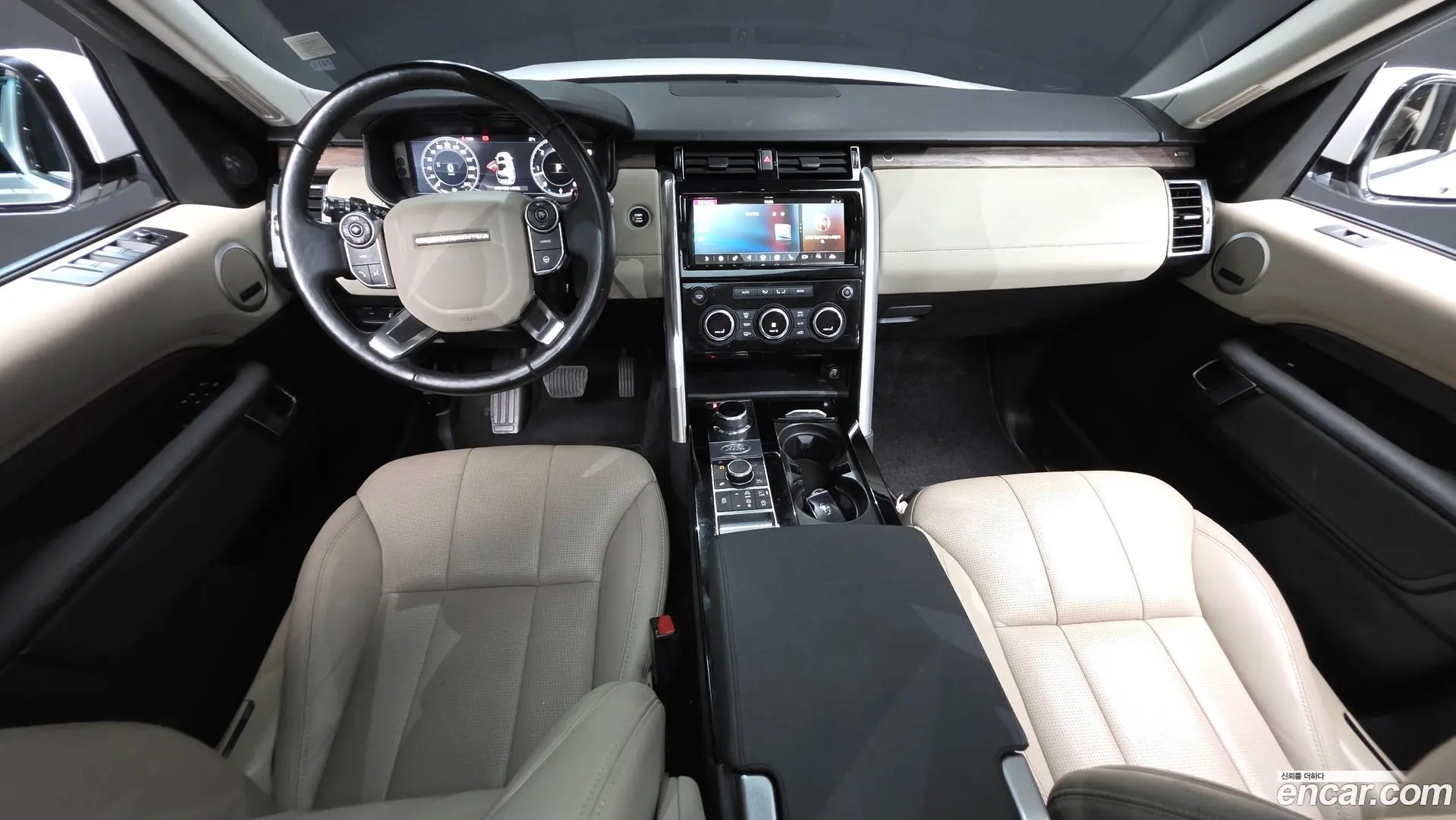 Land Rover Discovery 3.0 TD6 HSE