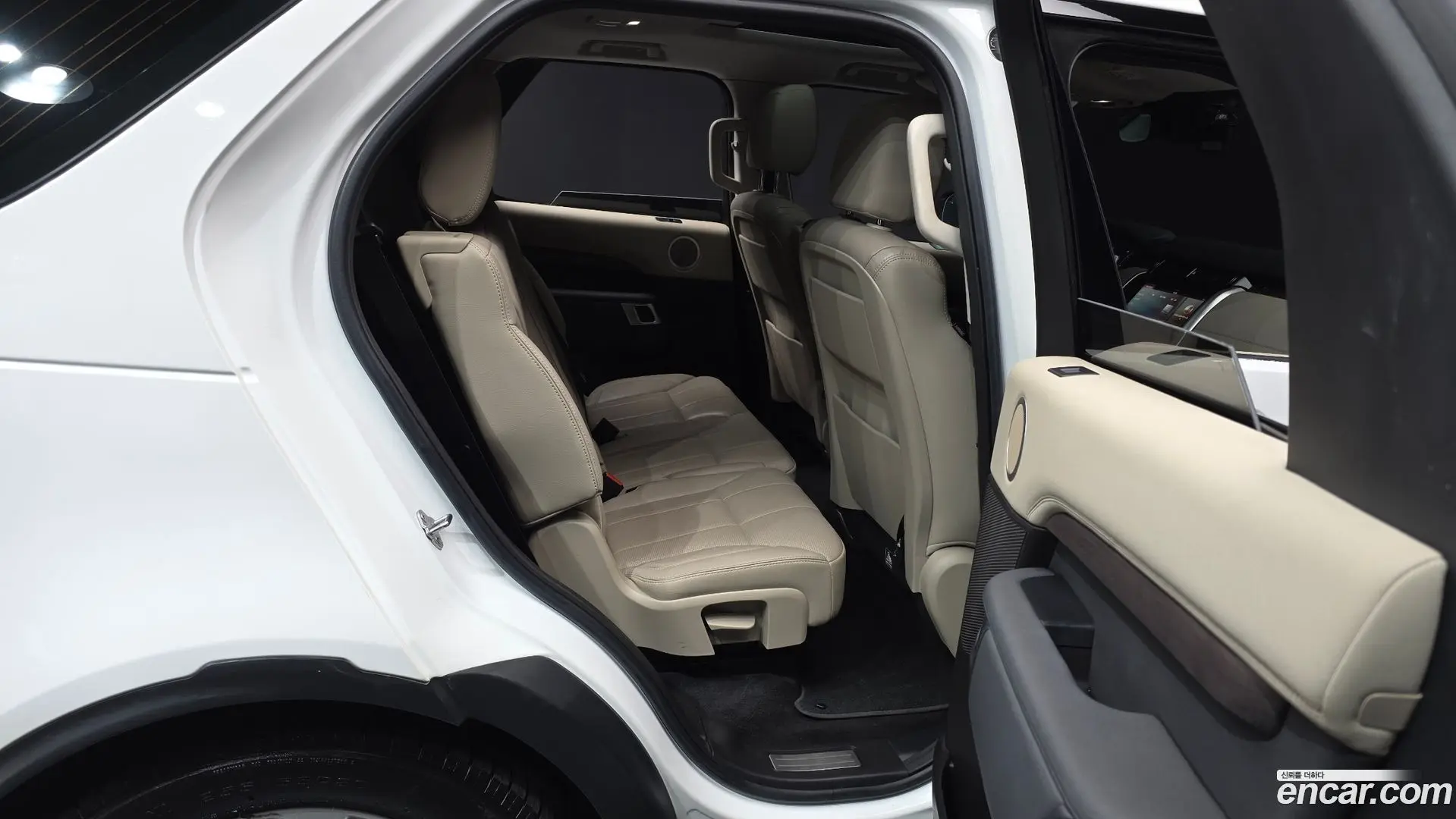 Land Rover Discovery 3.0 TD6 HSE