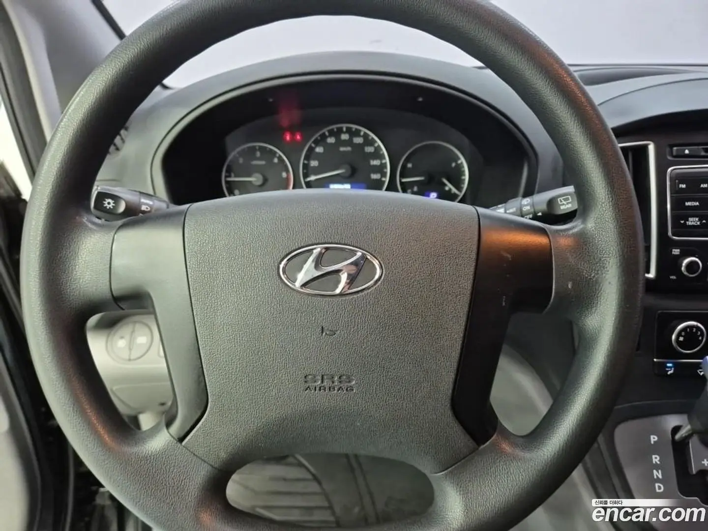 Hyundai Starex Wagon 12-Seater