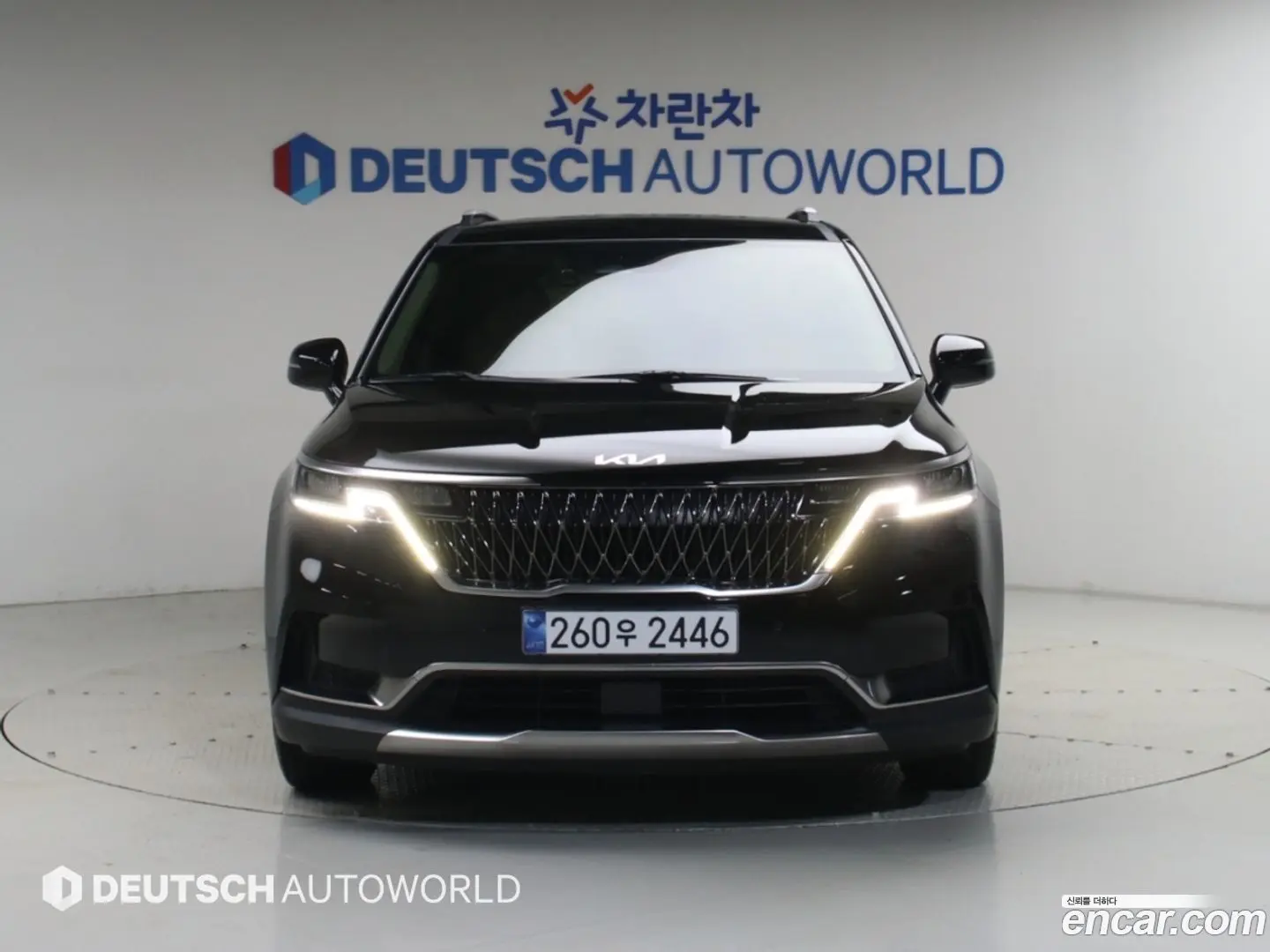 Kia Canival Diesel 9-Seater Noblesse
