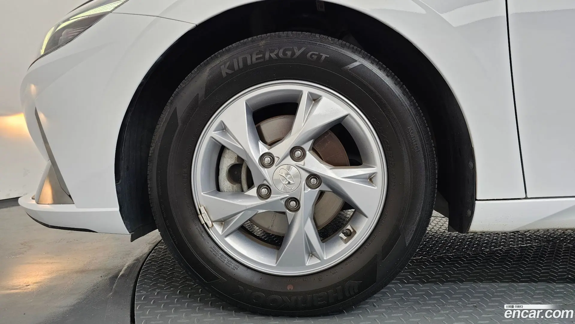 Hyundai AVANTE 1.6 2020