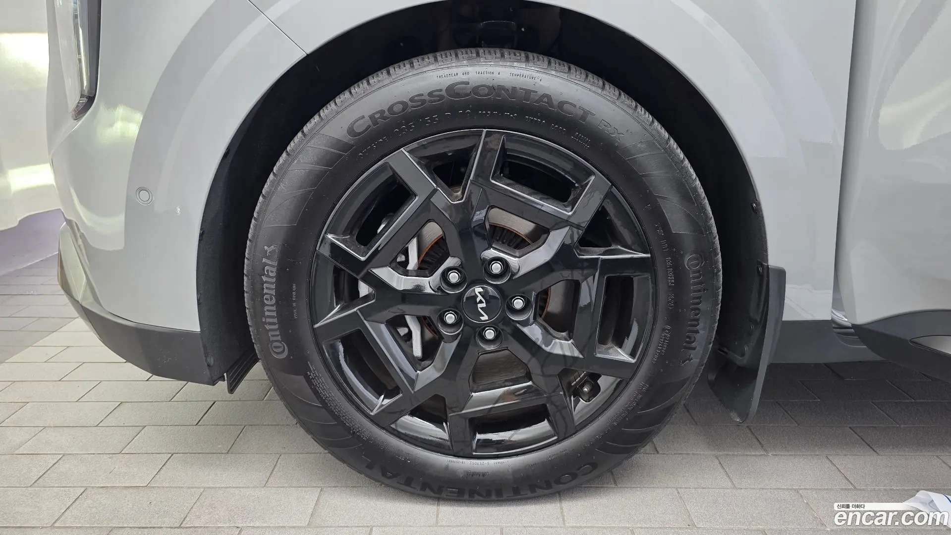 Kia Canival Gasoline 7-Seater Gravity
