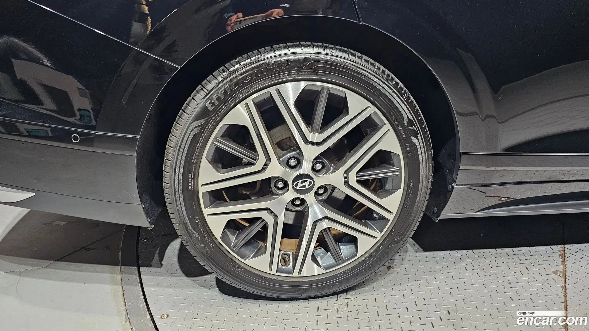 Hyundai Grandeur Exclusive