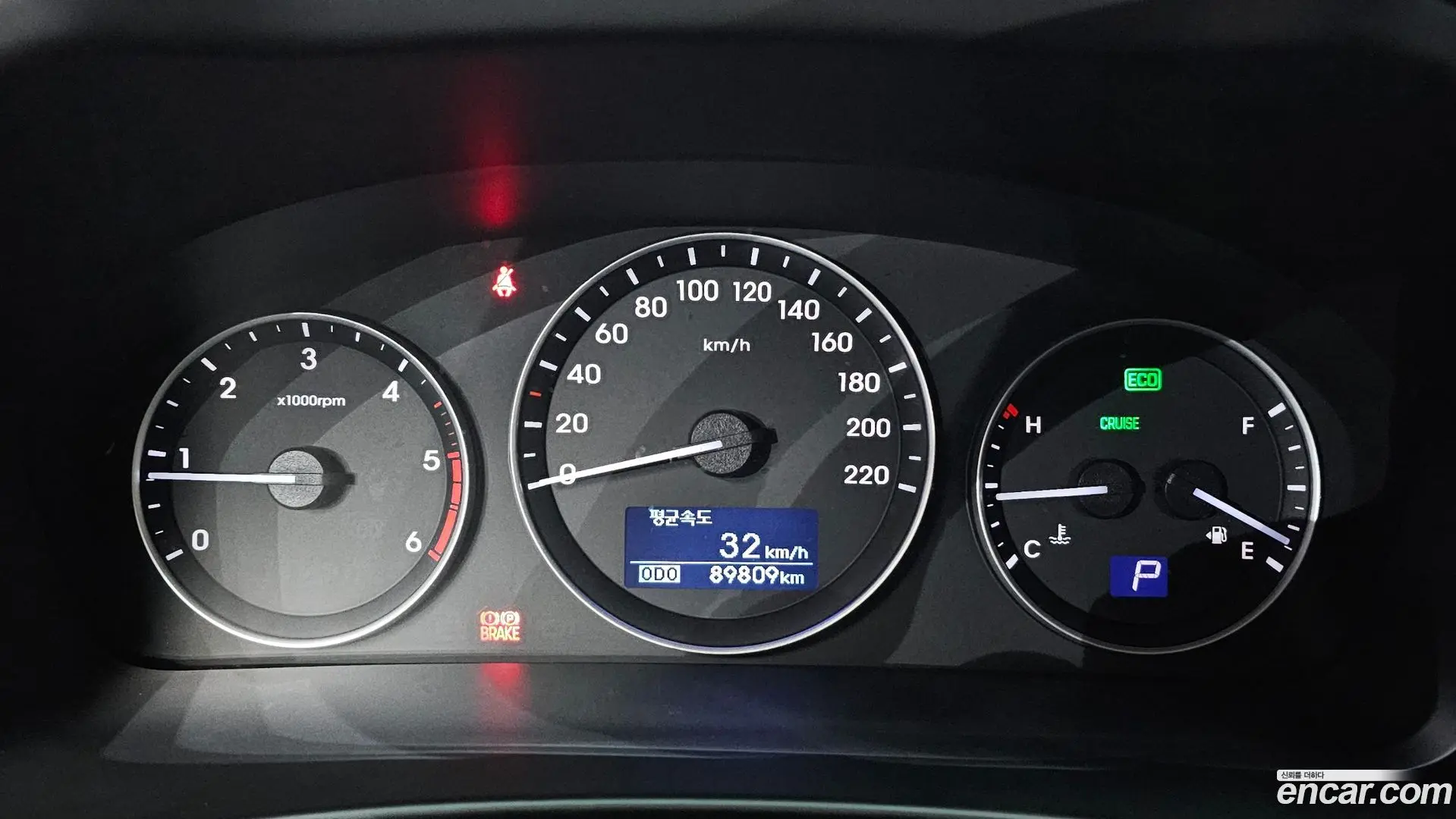 Hyundai Starex Urban 9-Seater