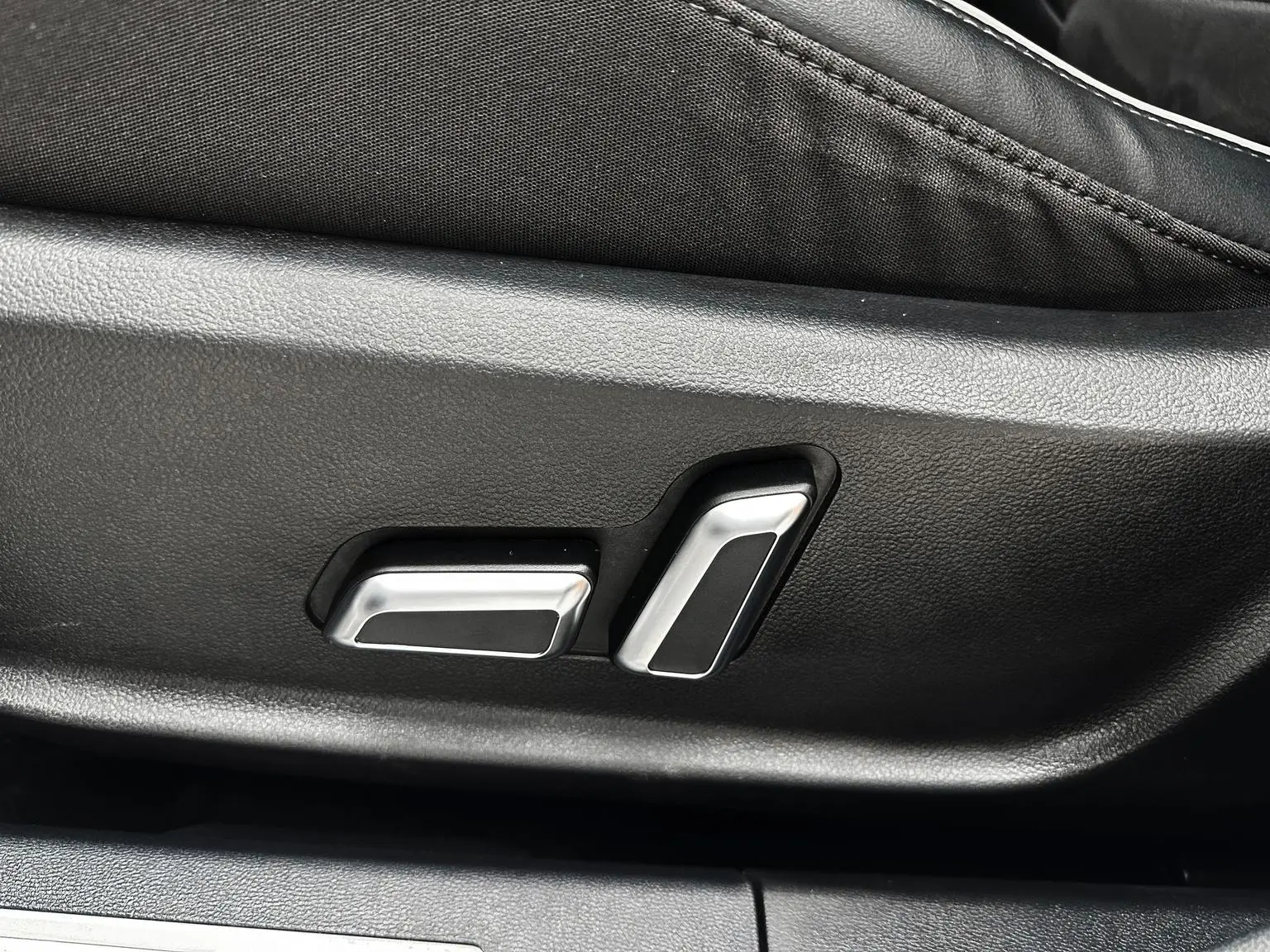 Haval H6 2023 Guochao 1.5T Auto Champion