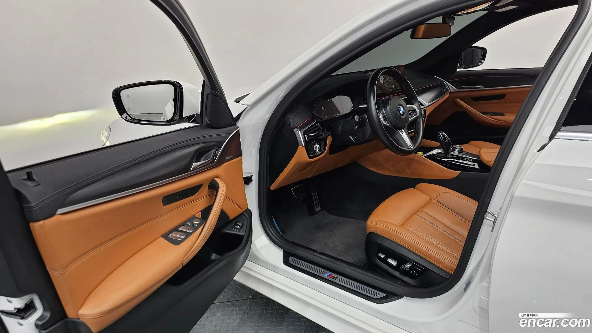 BMW 5-Series 520i M Sport 2020