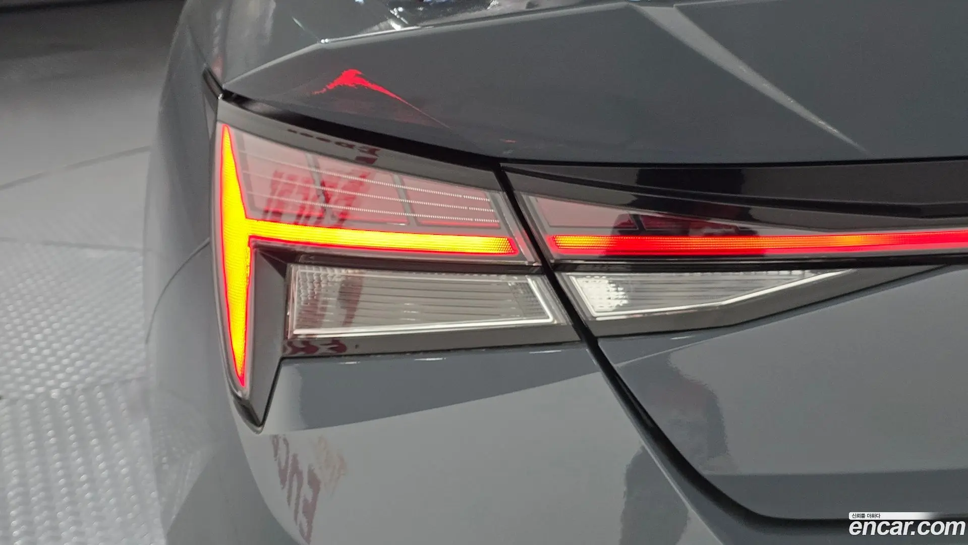 Hyundai AVANTE 2.0 N