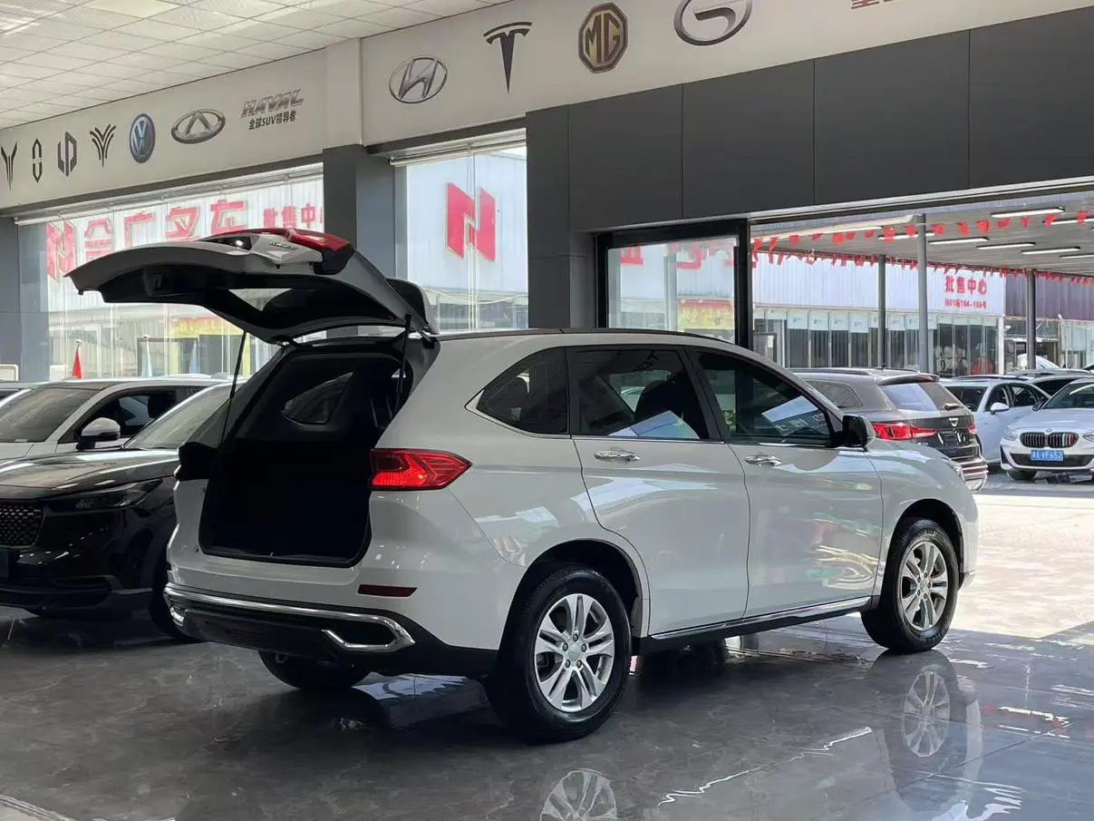 Haval M6 2021 PLUS 1.5T DCT Luxury Connected