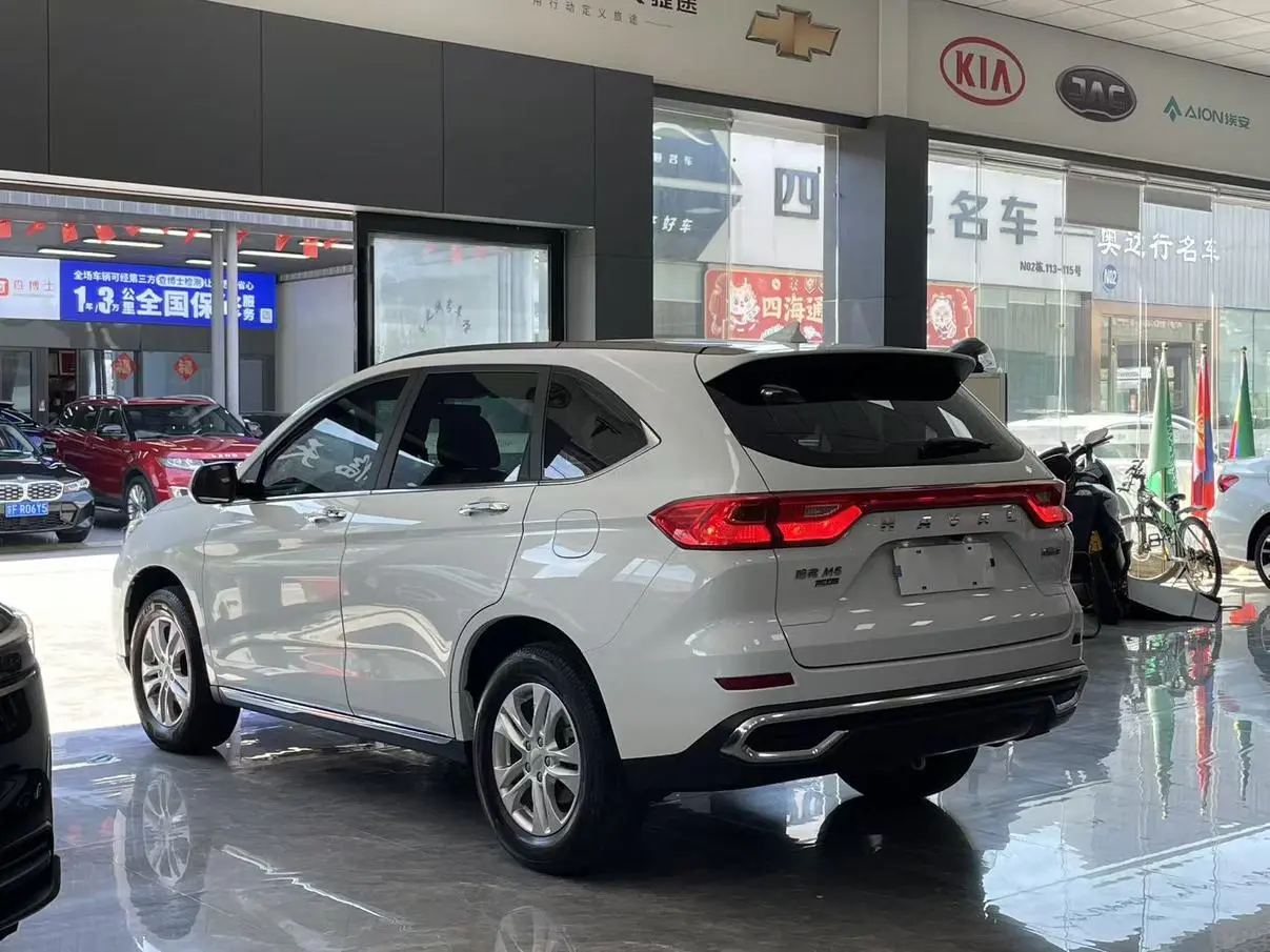 Haval M6 2021 PLUS 1.5T DCT Luxury Connected