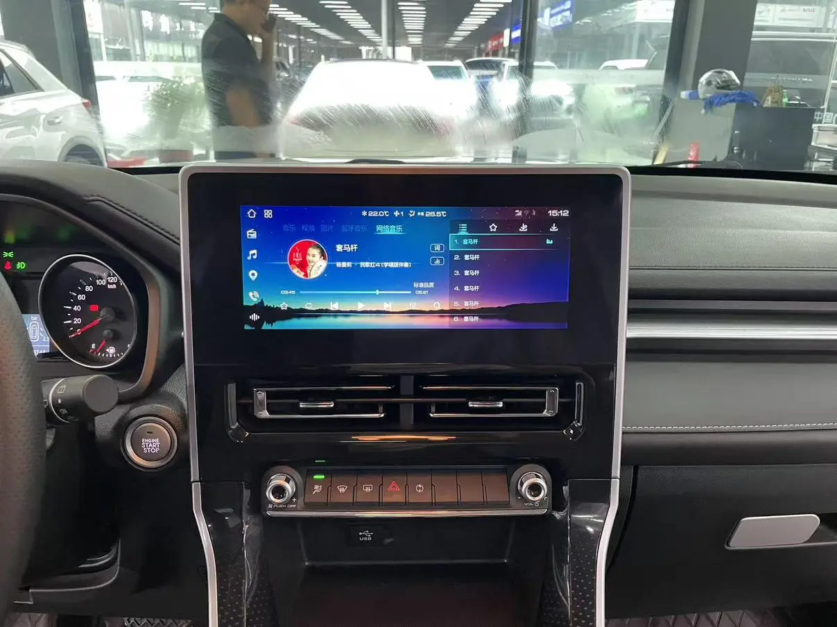 Haval M6 2021 PLUS 1.5T DCT Luxury Connected