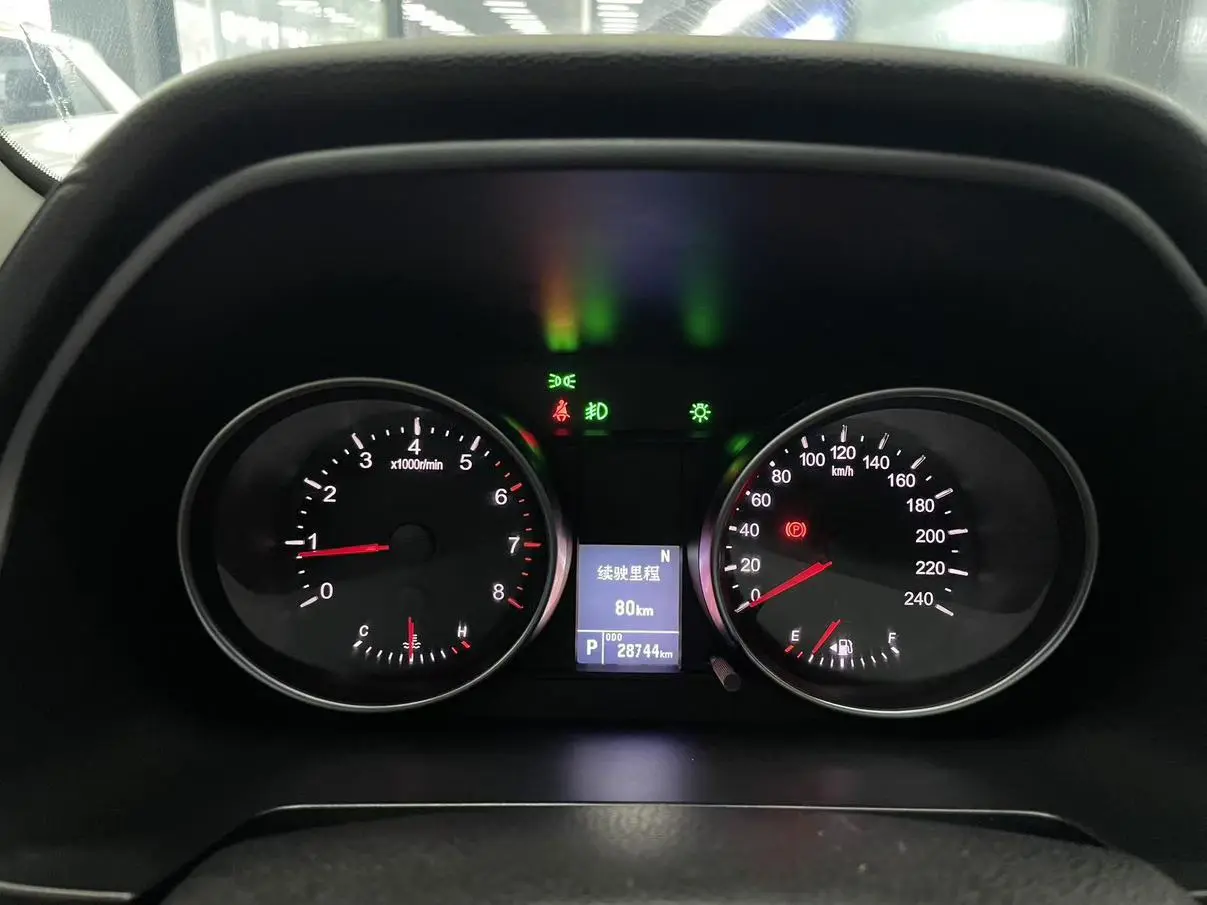 Haval M6 2021 PLUS 1.5T DCT Luxury Connected