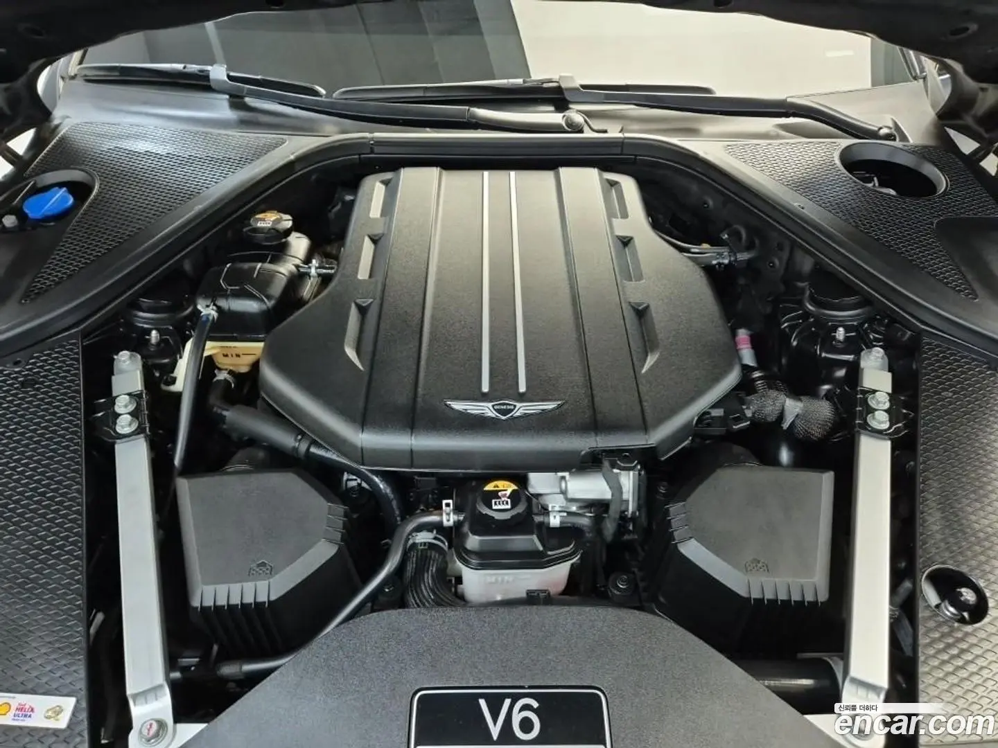 Genesis G90 Gasoline 3.5 Turbo AWD 2021