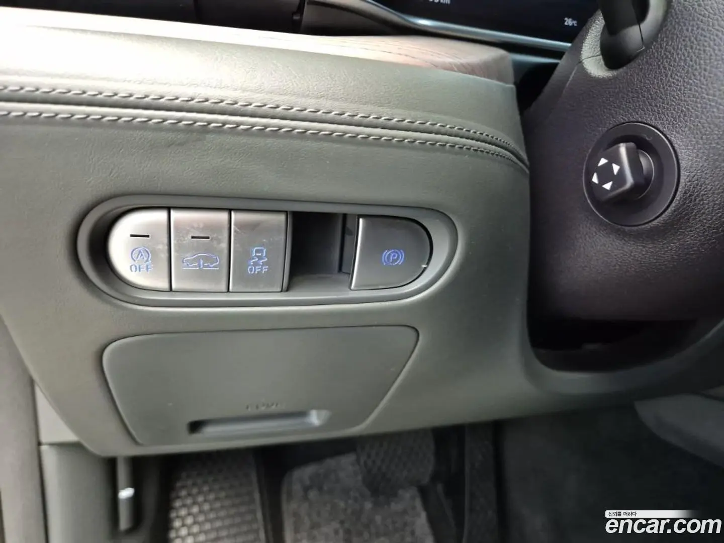 Genesis G90 Gasoline 3.5 Turbo AWD 2021