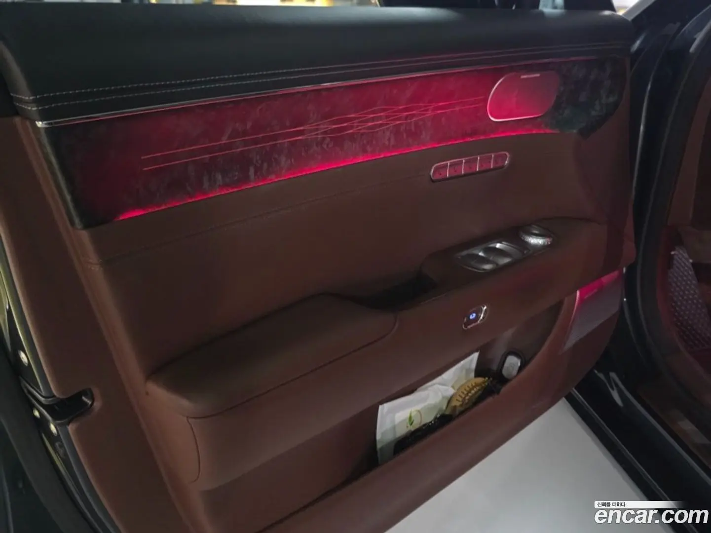 Genesis G90 Gasoline 3.5 Turbo e-S/C AWD 2021