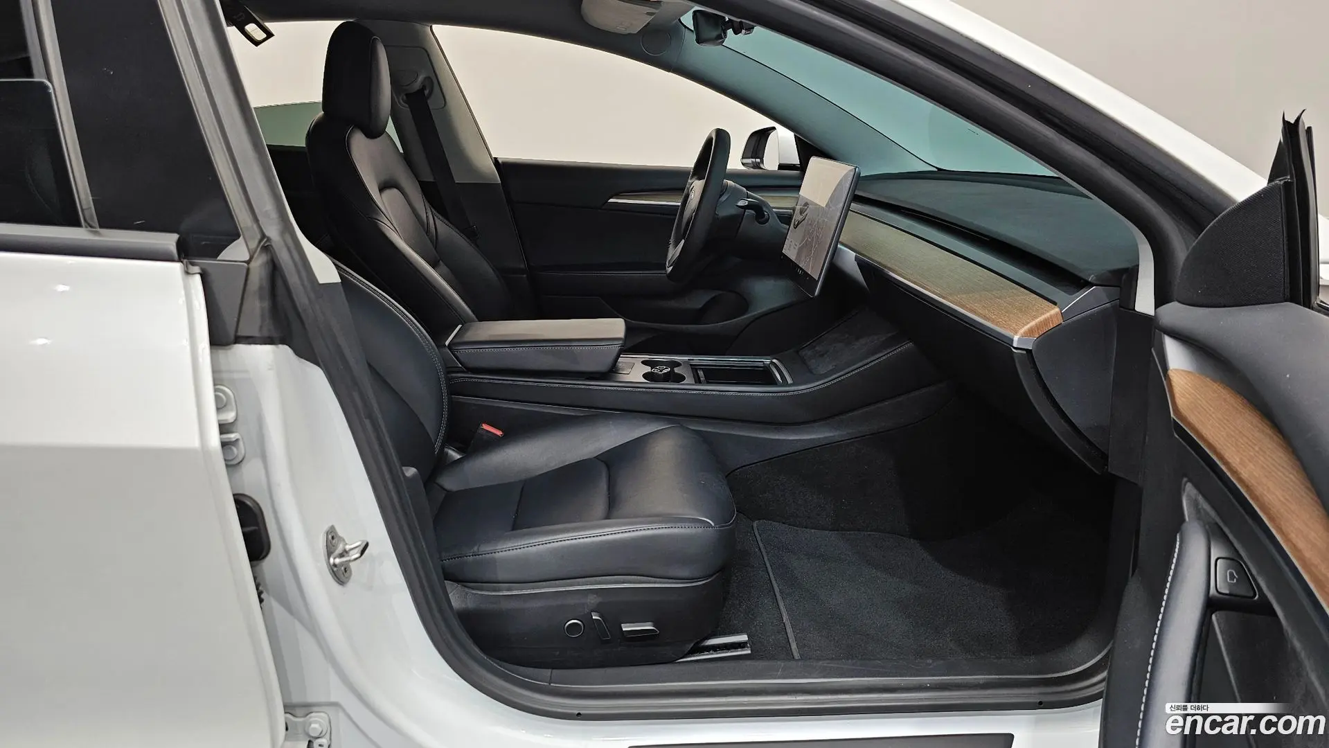 Tesla Model 3 Long Range AWD 2019
