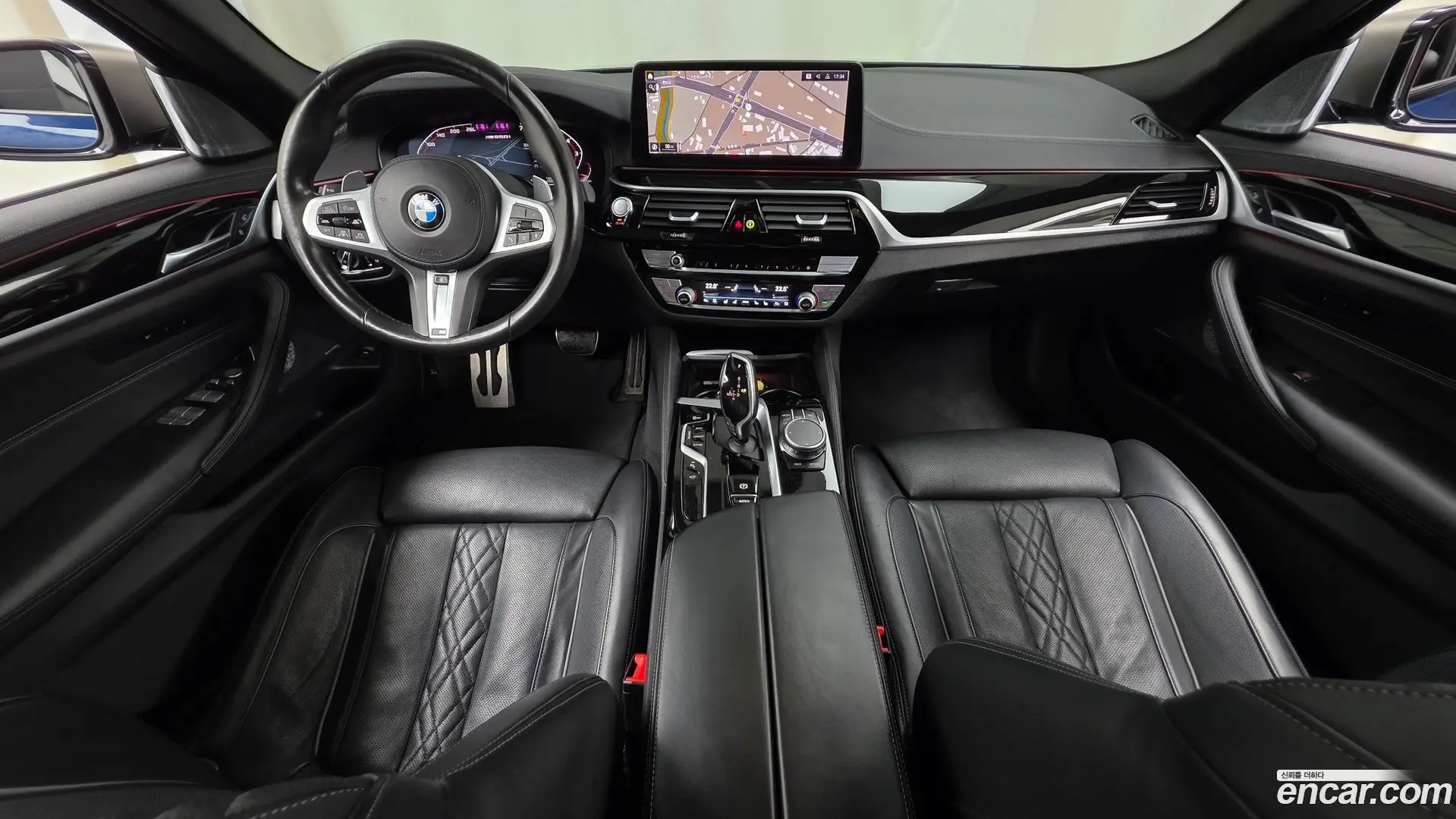 BMW 5-Series M550i xDrive 2020