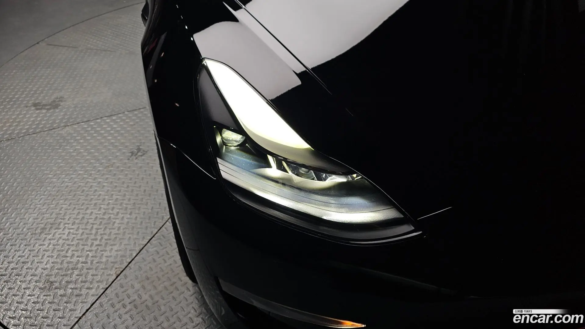 Tesla Model 3 Long Range AWD 2019