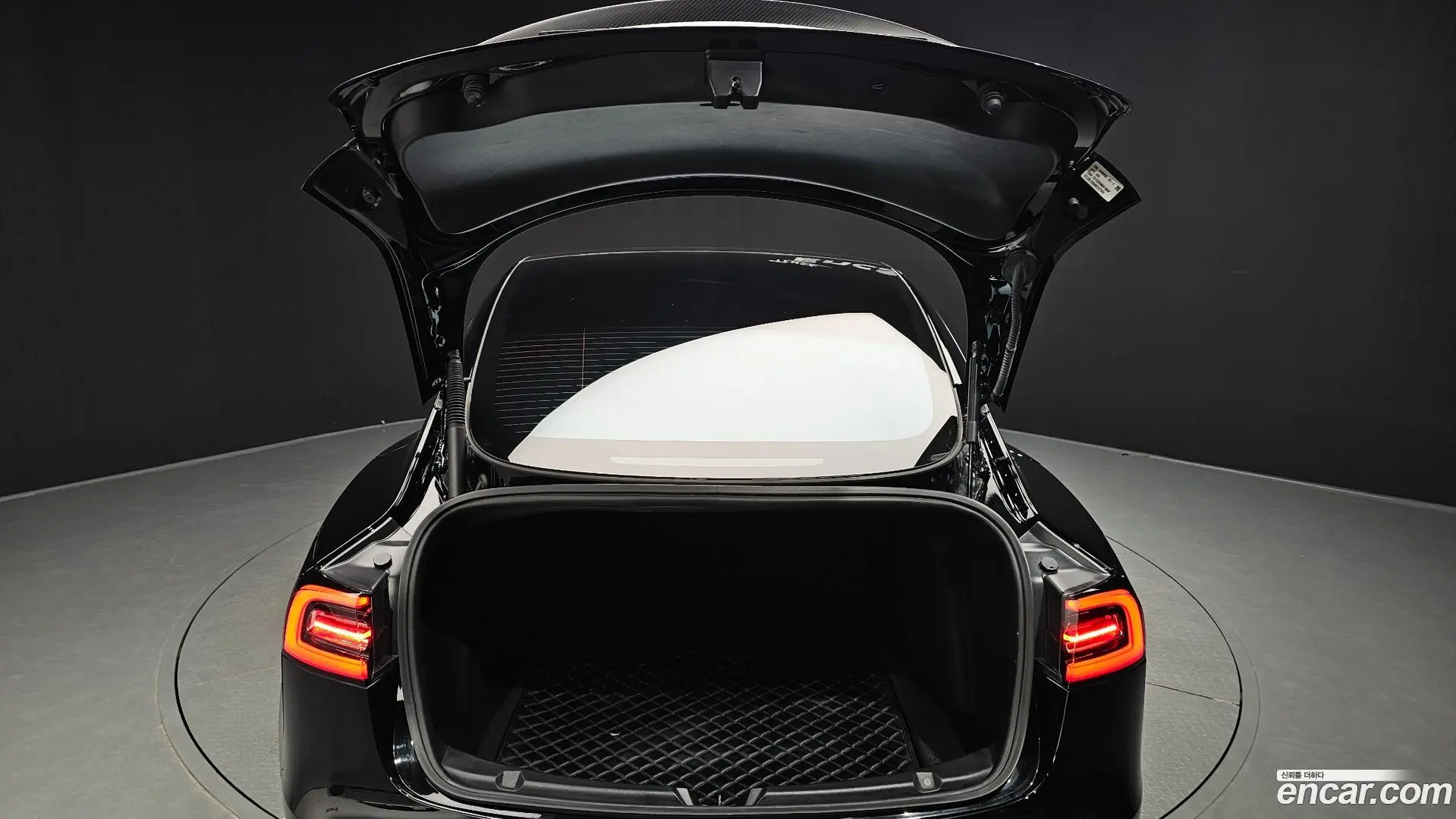 Tesla Model 3 Long Range AWD 2019