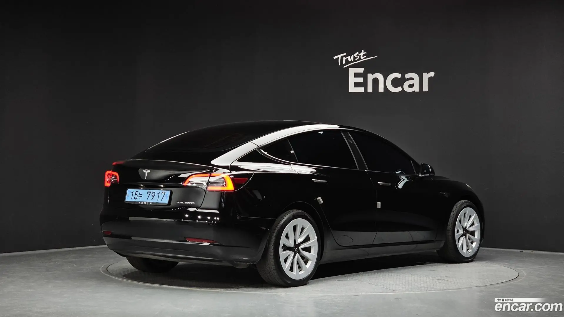 Tesla Model 3 Long Range AWD 2019