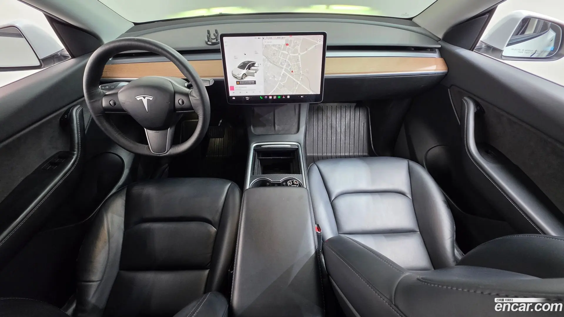 Tesla Model Y Standard Range RWD