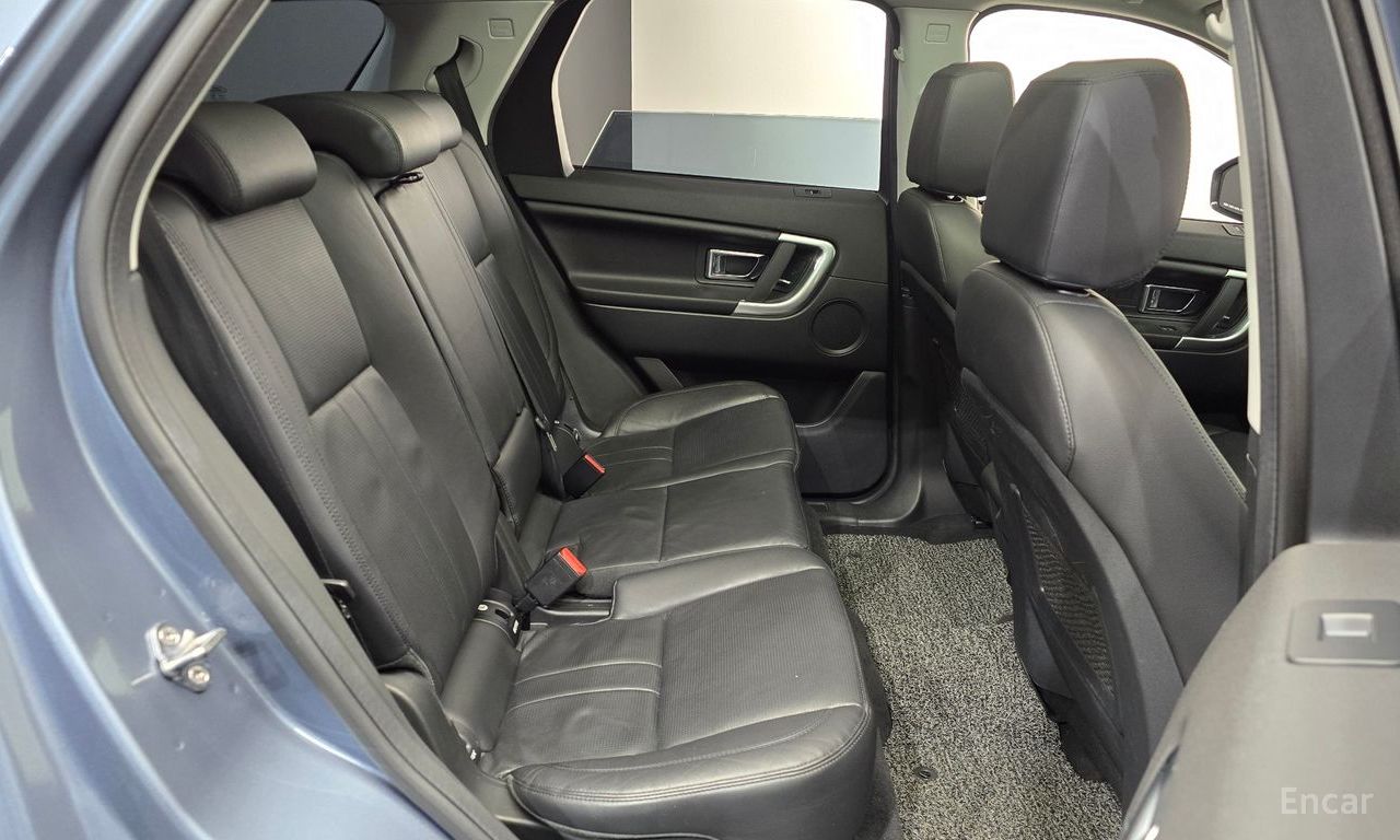 Land Rover Discovery Sports 2.0 TD4 SE (150 horsepower) 2018