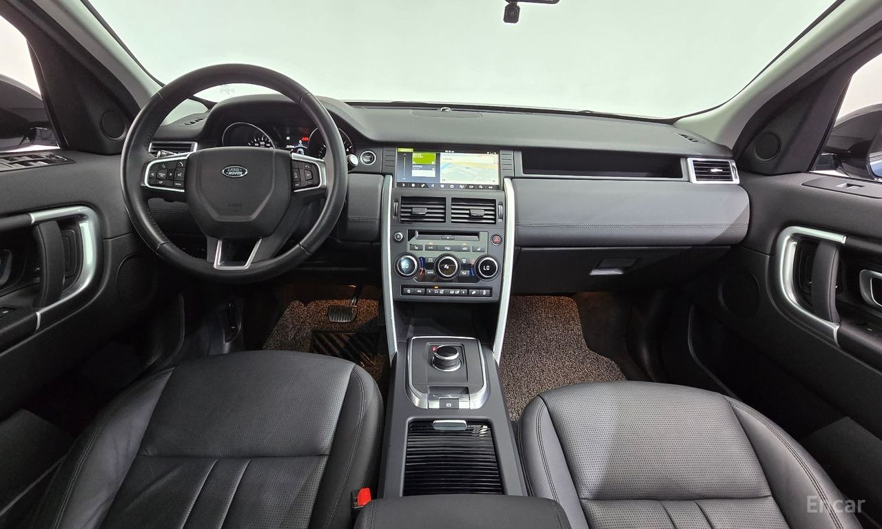 Land Rover Discovery Sports 2.0 TD4 SE (150 horsepower) 2018