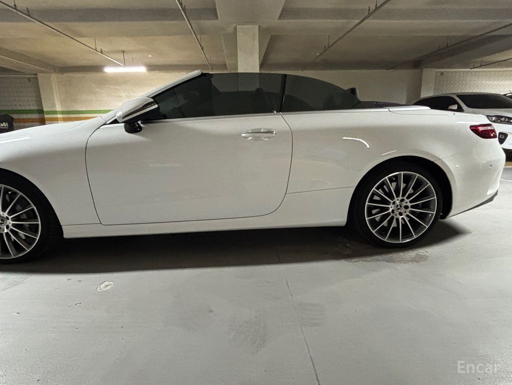 Benz E-Class W213 E450 4MATIC Cabriolet 2022