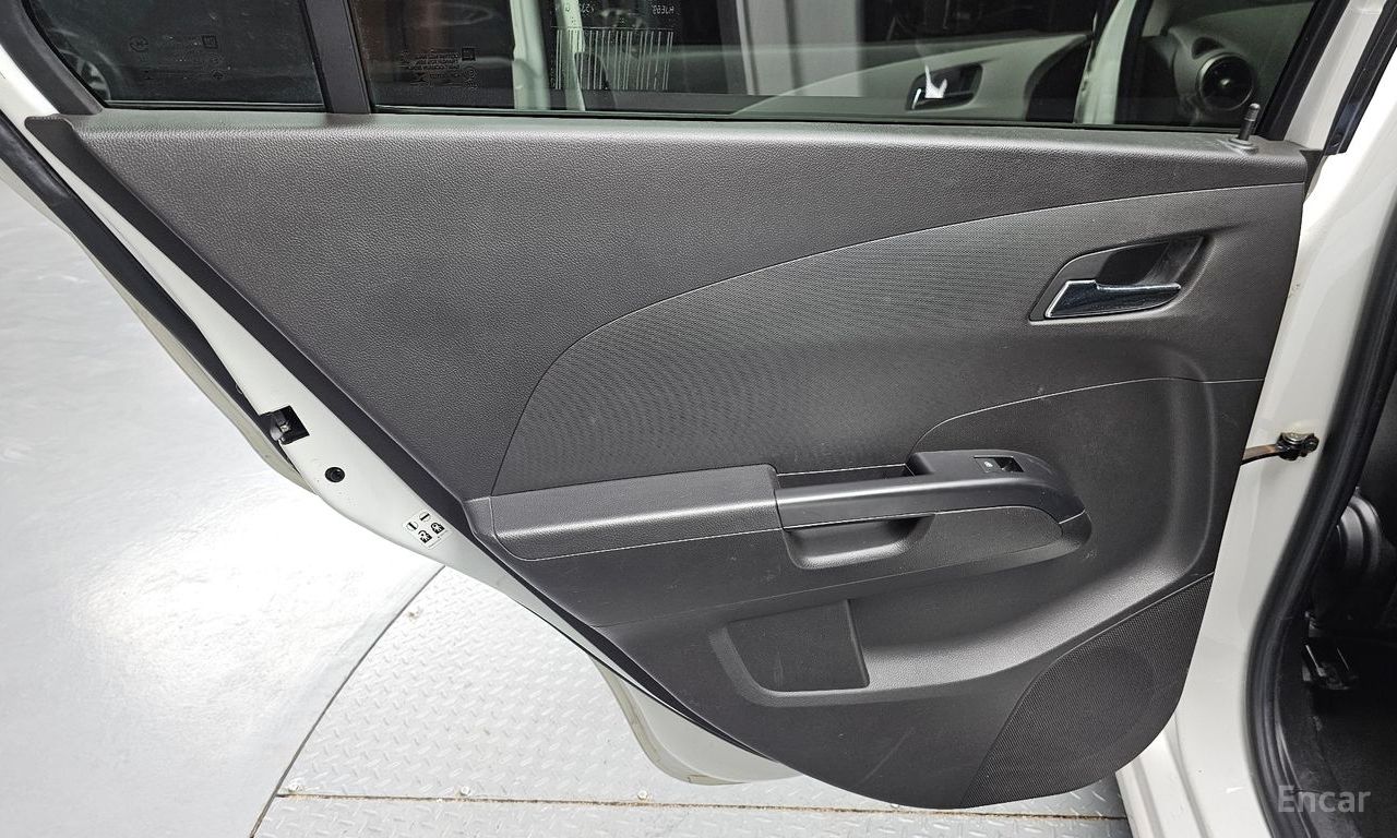 Chevrolet (GM Daewoo) Aveo Sedan 1.4 Turbo LT 2016