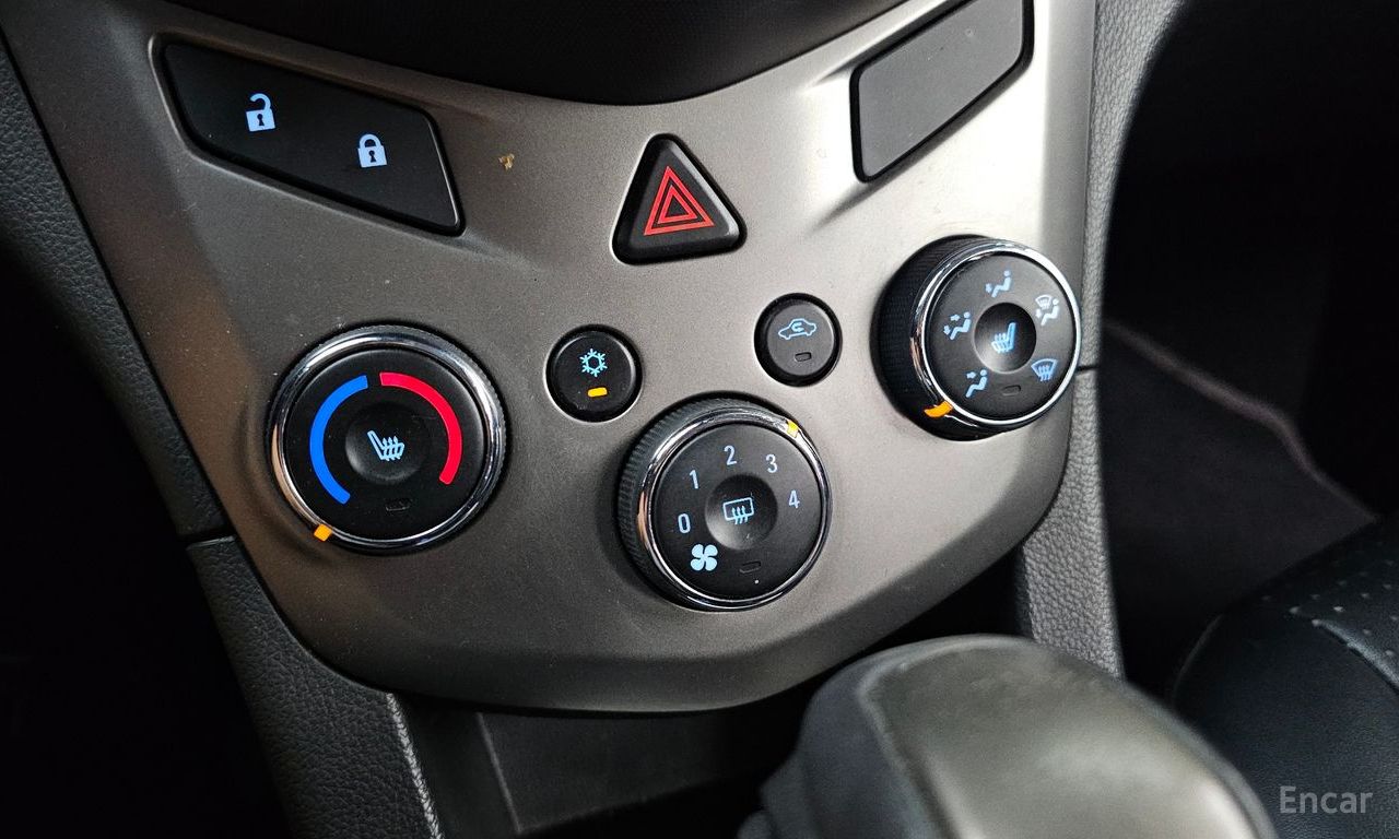 Chevrolet (GM Daewoo) Aveo Sedan 1.4 Turbo LT 2016