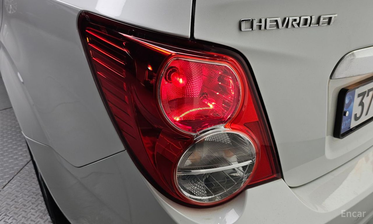 Chevrolet (GM Daewoo) Aveo Sedan 1.4 Turbo LT 2016